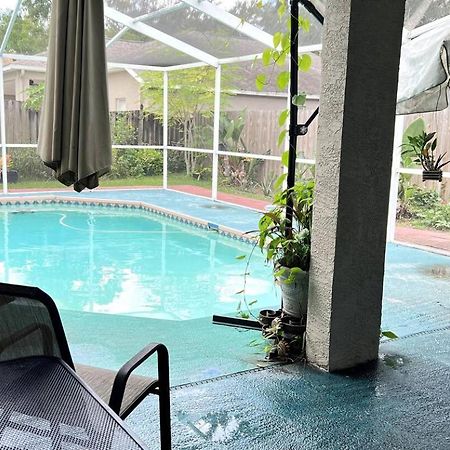 Room In Citrus Park And Carollwood, Close To The Airport & Downtown Tampa Ngoại thất bức ảnh
